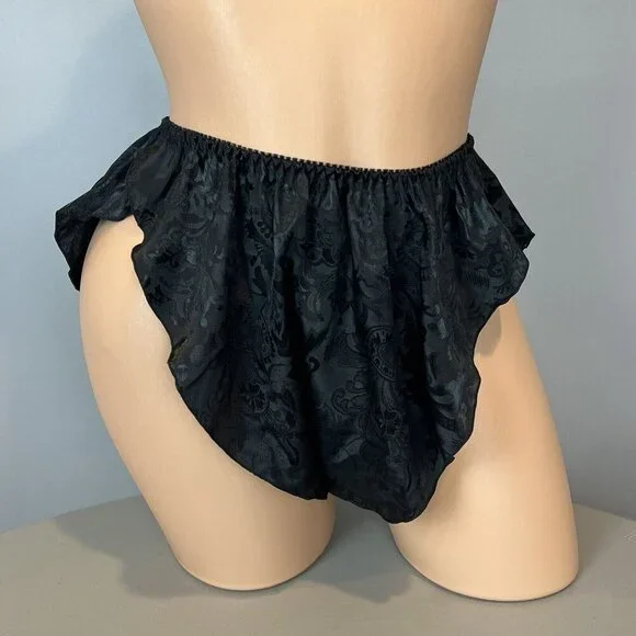 Vintage Victoria's Secret Gold Label Flutter Panties Size Medium Black Jacquard - Picture 1 of 14